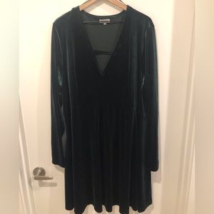 Alice & You Green Velvet Dress SZ 26